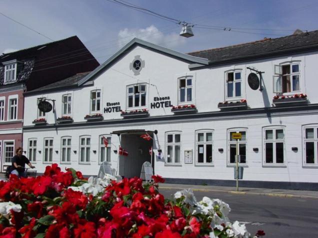 Ebsens Hotel Maribo Eksteriør bilde